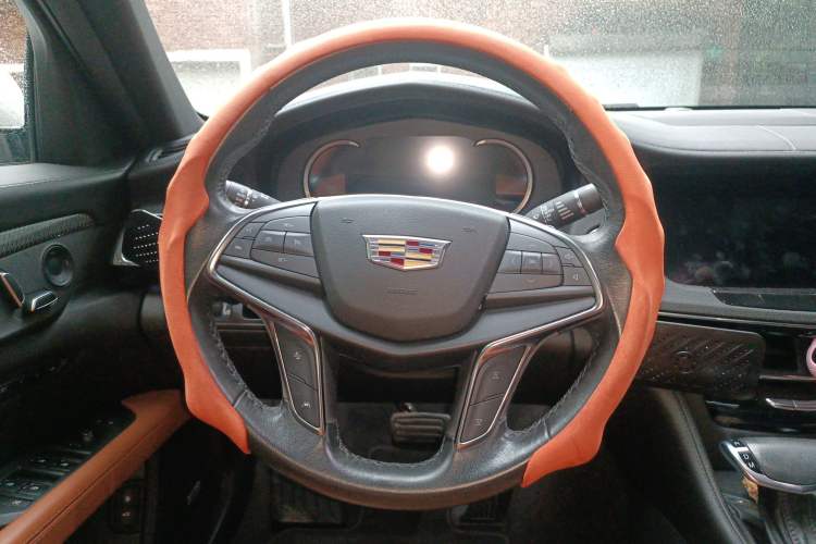 Used Cadillac CT6 PLUG-IN 2017 30E Premier Edition Steering Wheel