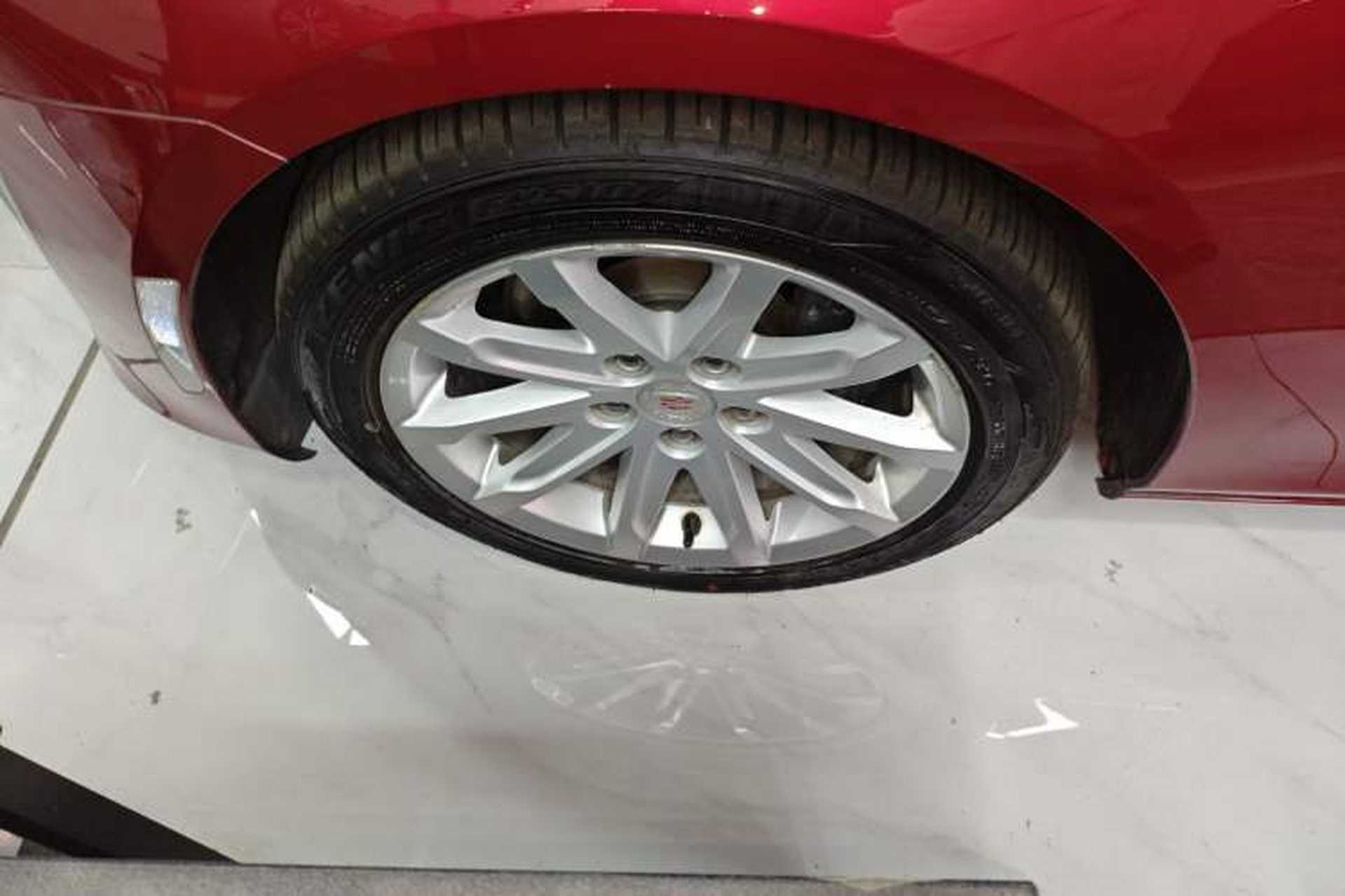Used Cadillac CTS 2014 28T Elite Edition Left Front Wheel Hub