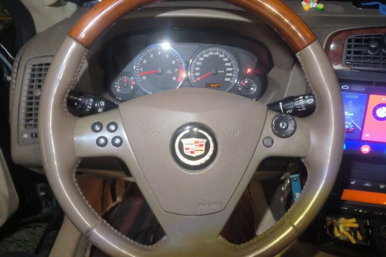 Used Cadillac CTS 2006 2.8 Elite Edition Steering Wheel