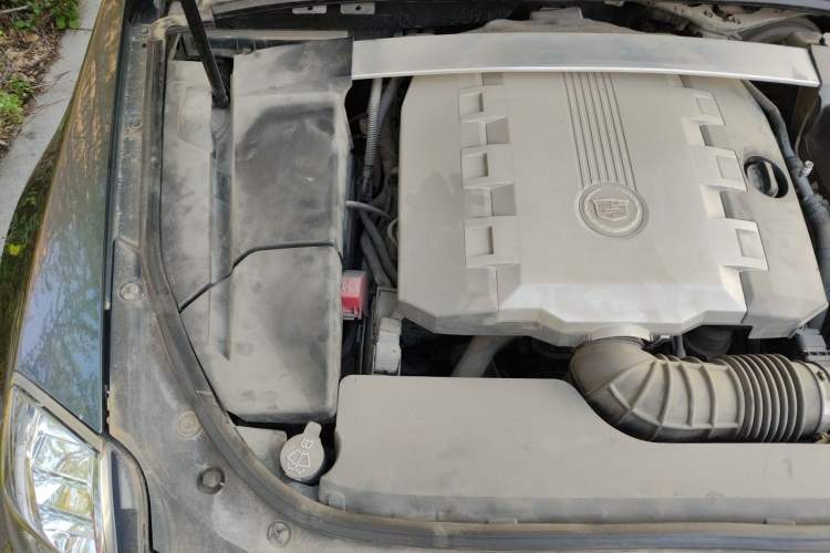 Used Cadillac CTS 2008 2.8L Luxury Sport Edition Engine Bay Right