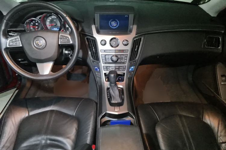 Used Cadillac CTS 2008 3.6L Elite High-Performance Version Center Console