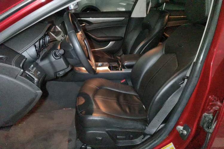 Used Cadillac CTS 2008 3.6L Elite High-Performance Version Left Front Seat