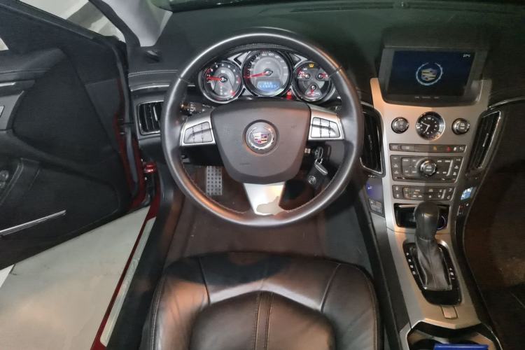 Used Cadillac CTS 2008 3.6L Elite High-Performance Version Steering Wheel