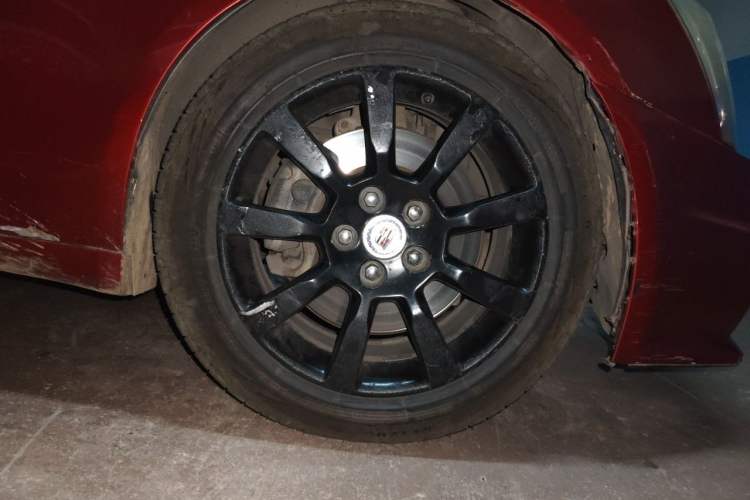 Used Cadillac CTS 2009 2.8 Elite Sport with Sunroof Right Front Wheel Hub
