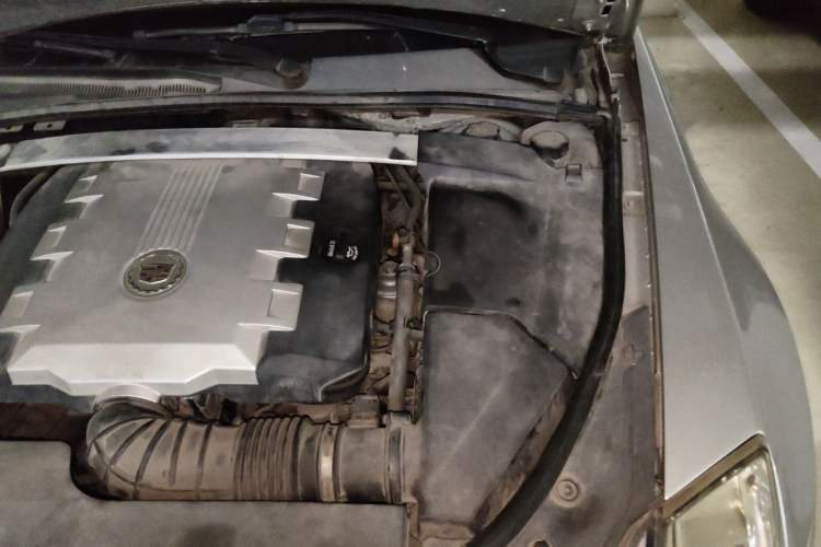 Used Cadillac CTS 2009 2.8 Luxury Sport Edition Engine Bay Left