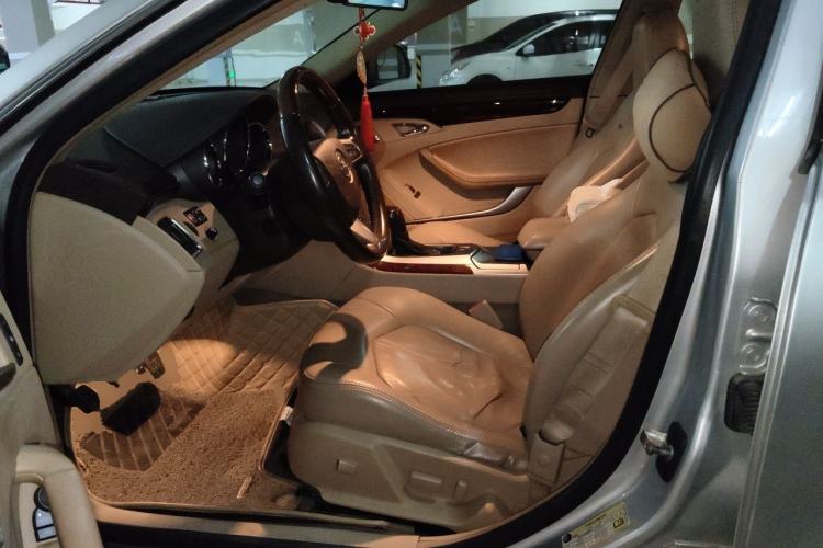 Used Cadillac CTS 2009 2.8 Luxury Sport Edition Left Front Seat