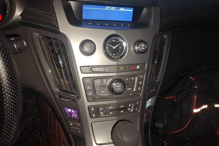Used Cadillac CTS 2010 3.0 Elite Sport Edition Audio And AC Panel