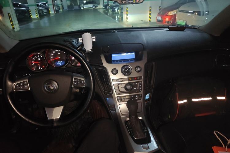 Used Cadillac CTS 2010 3.0 Elite Sport Edition Center Console