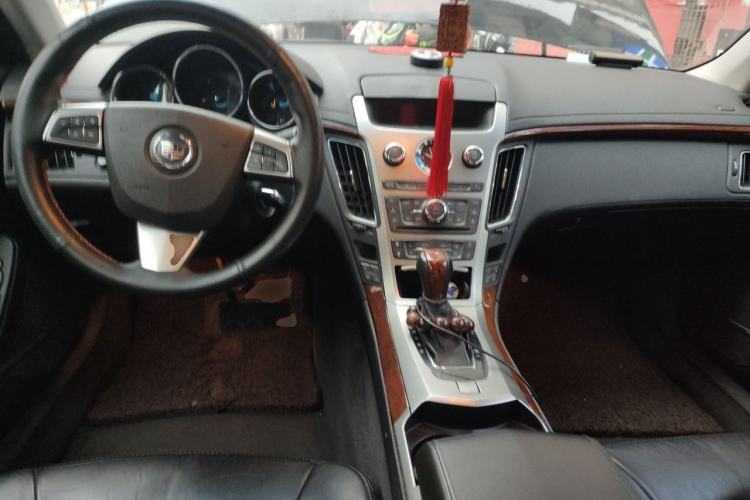Used Cadillac CTS 2010 3.0 Luxury Sport Edition Center Console