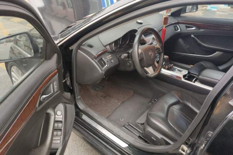 Used Cadillac CTS 2010 3.0 Luxury Sport Edition Driver Seat