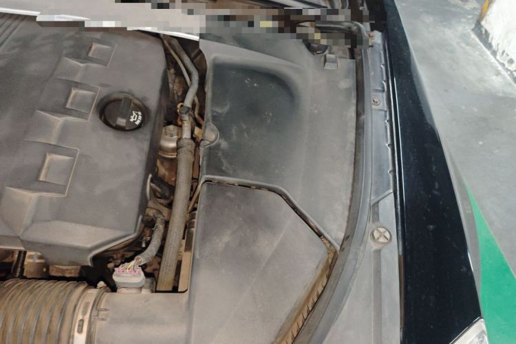 Used Cadillac CTS 2010 3.0 Luxury Sport Edition Engine Bay Left