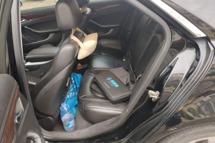 Used Cadillac CTS 2010 3.0 Luxury Sport Edition Left Rear Seat