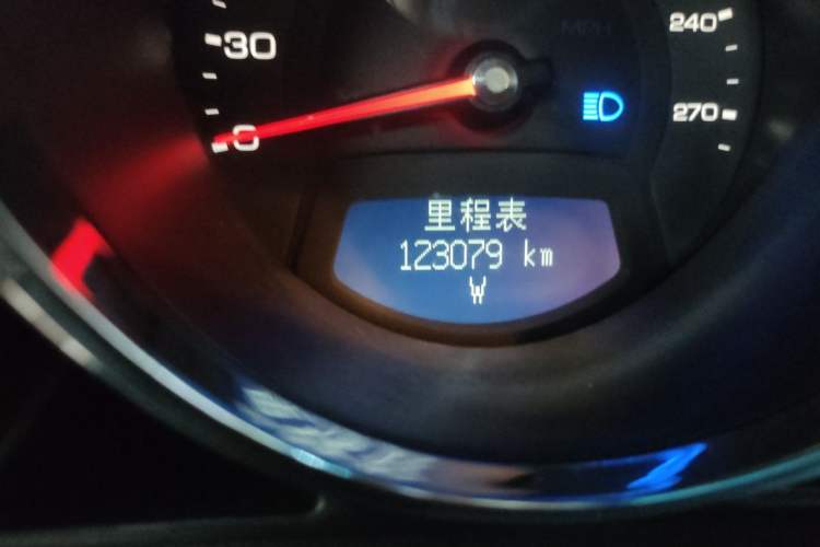Used Cadillac CTS 2010 3.0 Luxury Sport Edition Odometer Close Up