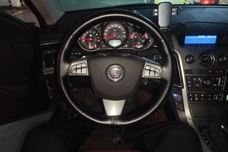 Used Cadillac CTS 2010 3.0 Elite Sport Edition Steering Wheel