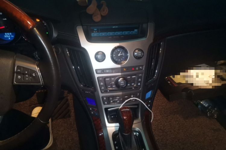Used Cadillac CTS 2010 3.0 Luxury Sport Edition Audio And AC Panel