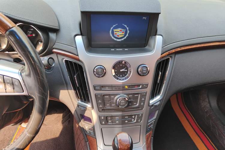 Used Cadillac CTS 2010 3.0 Luxury Sport Edition Audio And AC Panel