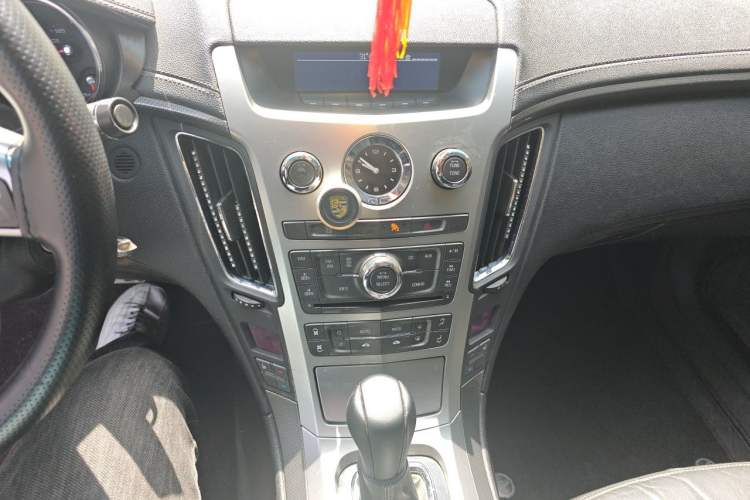Used Cadillac CTS 2010 3.0 Elite Sport Edition Audio And AC Panel