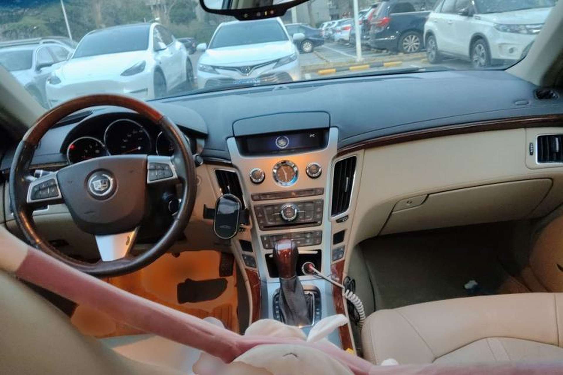 Used Cadillac CTS 2010 3.0 Elite Sport Edition Center Console