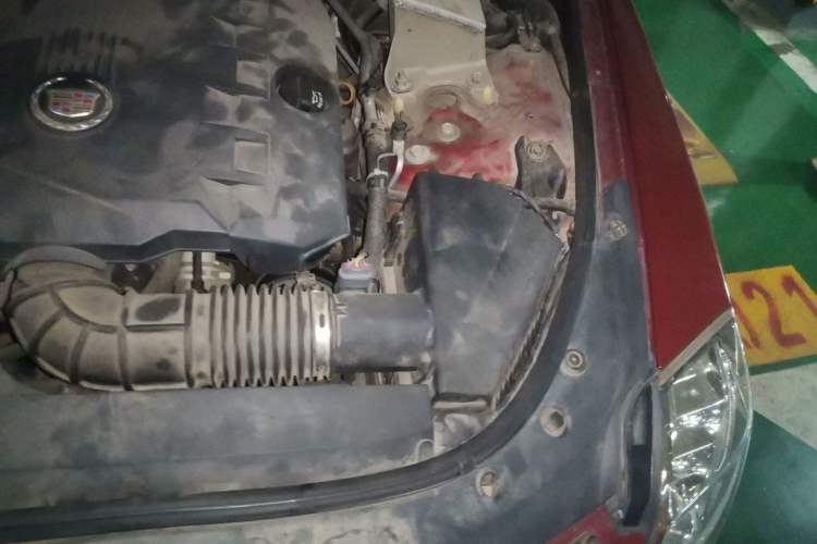 Used Cadillac CTS 2010 3.0 Luxury Sport Edition Engine Bay Left