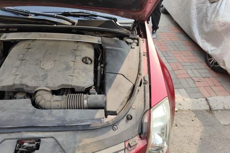 Used Cadillac CTS 2010 3.0 Luxury Sport Edition Engine Bay Left