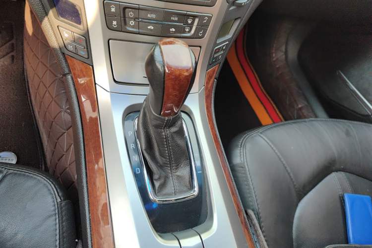 Used Cadillac CTS 2010 3.0 Luxury Sport Edition Gear Lever