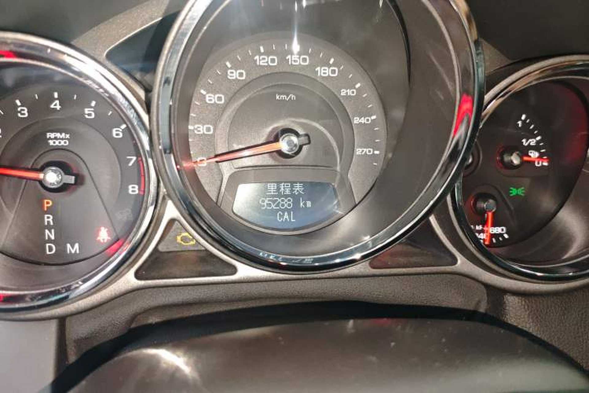 Used Cadillac CTS 2010 3.0 Luxury Sport Edition Odometer Close Up