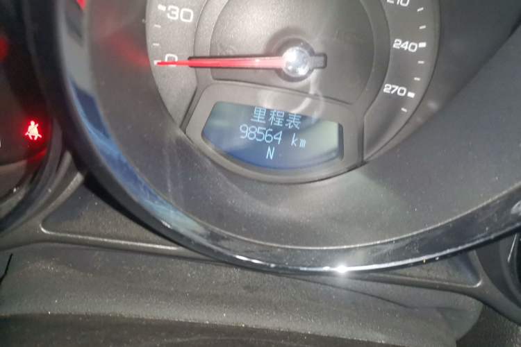 Used Cadillac CTS 2010 3.0 Luxury Sport Edition Odometer Close Up