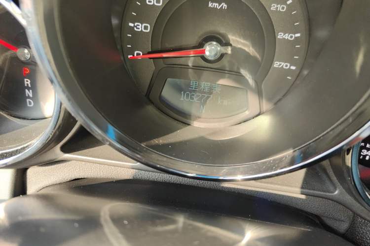Used Cadillac CTS 2010 3.0 Luxury Sport Edition Odometer Close Up