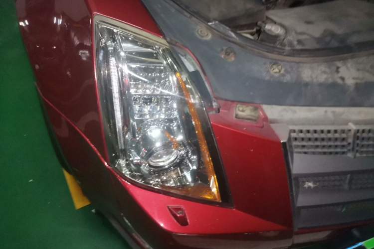 Used Cadillac CTS 2010 3.0 Luxury Sport Edition Right Front Headlight