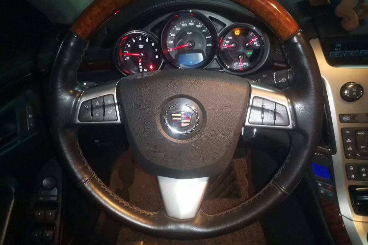 Used Cadillac CTS 2010 3.0 Luxury Sport Edition Steering Wheel