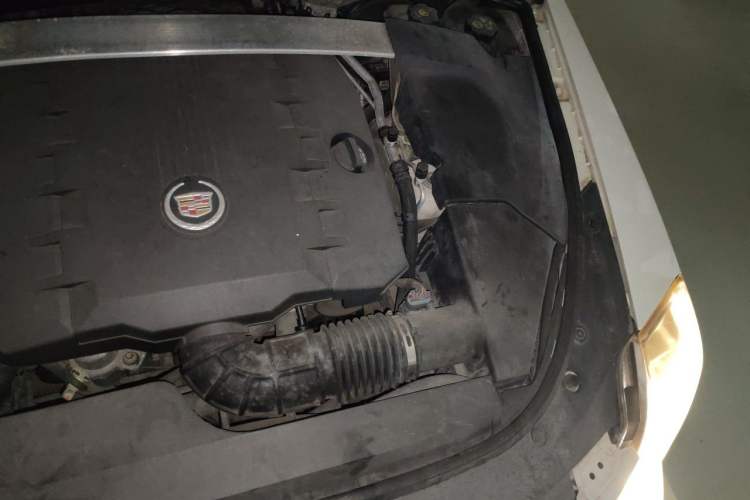 Used Cadillac CTS 2010 3.0 Luxury Sport Edition Engine Bay Left