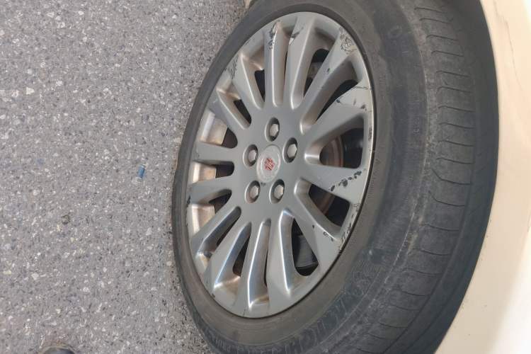 Used Cadillac CTS 2010 3.0 Elite Sport Edition Right Front Wheel Hub