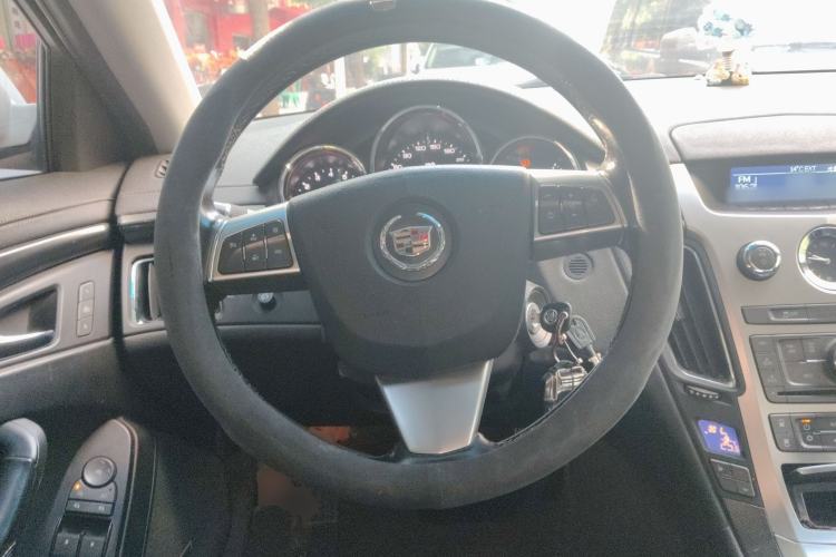 Used Cadillac CTS 2010 3.0 Elite Sport Edition Steering Wheel