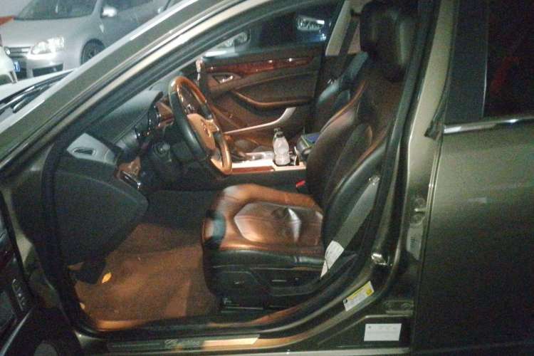 Used Cadillac CTS 2010 3.0 Luxury Sport Edition Left Front Seat