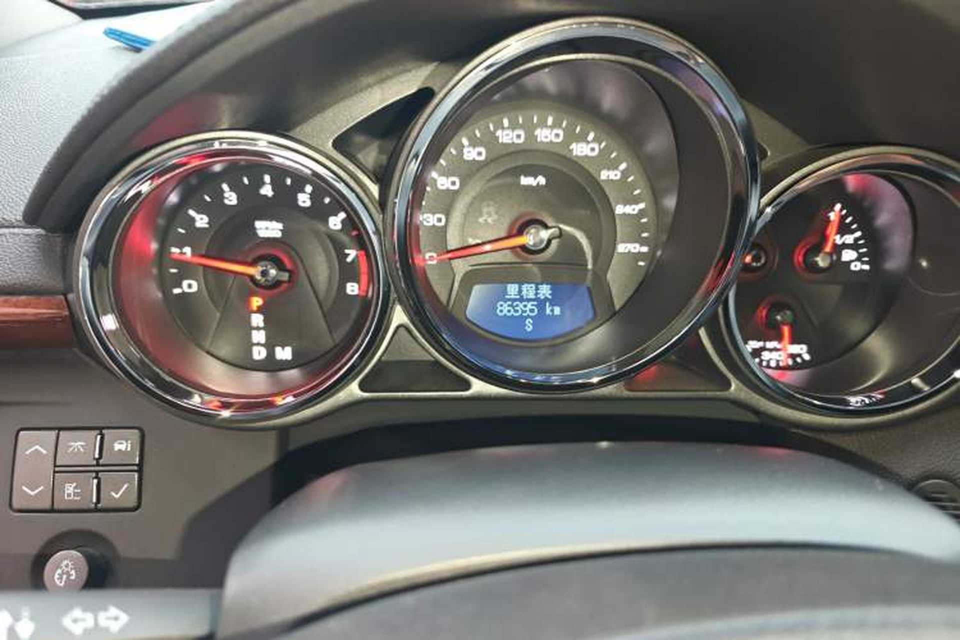 Used Cadillac CTS 2012 3.0L Luxury Sport Edition Odometer Close Up
