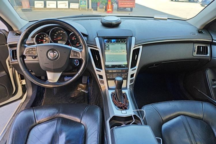 Used Cadillac CTS 2012 3.0L Elite Sport Edition Center Console