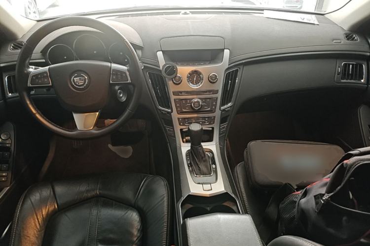 Used Cadillac CTS 2012 3.0L Elite Sport Edition Center Console