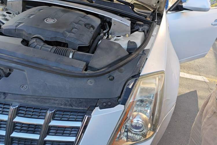 Used Cadillac CTS 2012 3.0L Elite Sport Edition Engine Bay Left