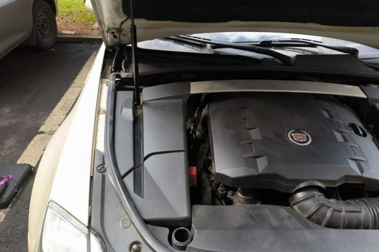 Used Cadillac CTS 2012 3.0L Luxury Sport Edition Engine Bay Right