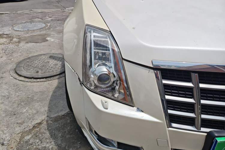 Used Cadillac CTS 2012 3.0L Elite Sport Edition Right Front Headlight