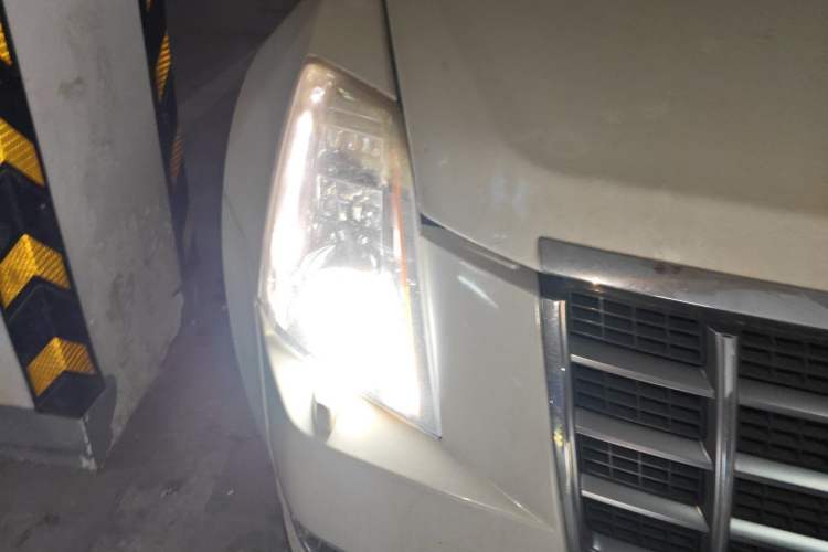 Used Cadillac CTS 2012 3.6L COUPE Right Front Headlight