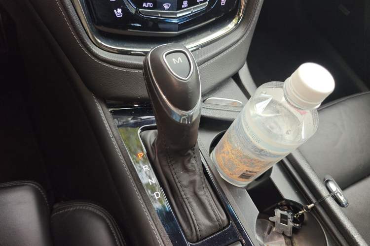 Used Cadillac CTS 2014 28T Leading Model Gear Lever