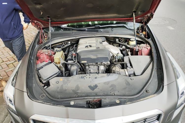 Used Cadillac CTS 2014 28T Elite Edition Engine Bay