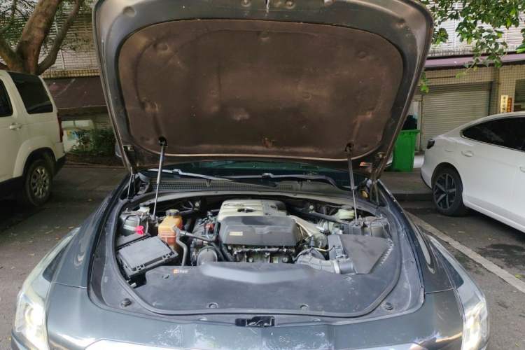 Used Cadillac CTS 2014 28T Leading Model Engine Bay