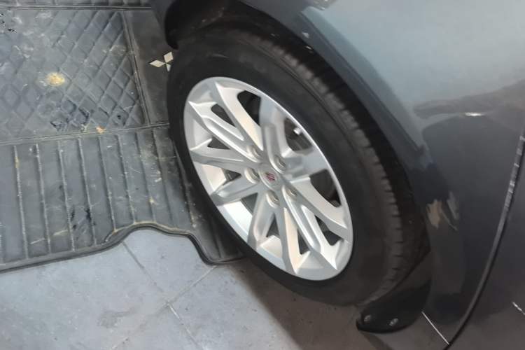 Used Cadillac CTS 2014 28T Elite Edition Exterior 5