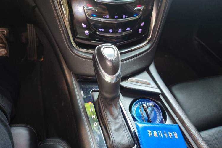 Used Cadillac CTS 2014 28T Leading Model Gear Lever