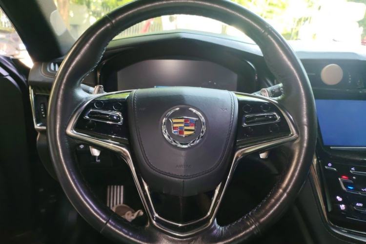 Used Cadillac CTS 2014 28T Leading Model Steering Wheel