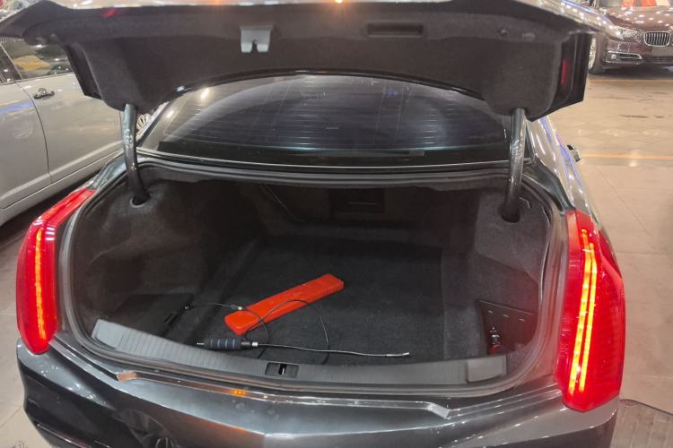 Used Cadillac CTS 2014 28T Elite Edition Trunk