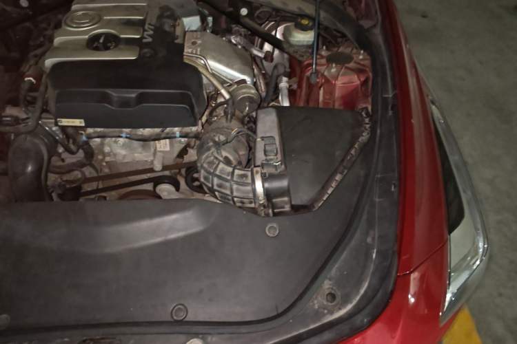 Used Cadillac CTS 2014 28T Luxury Model Engine Bay Left