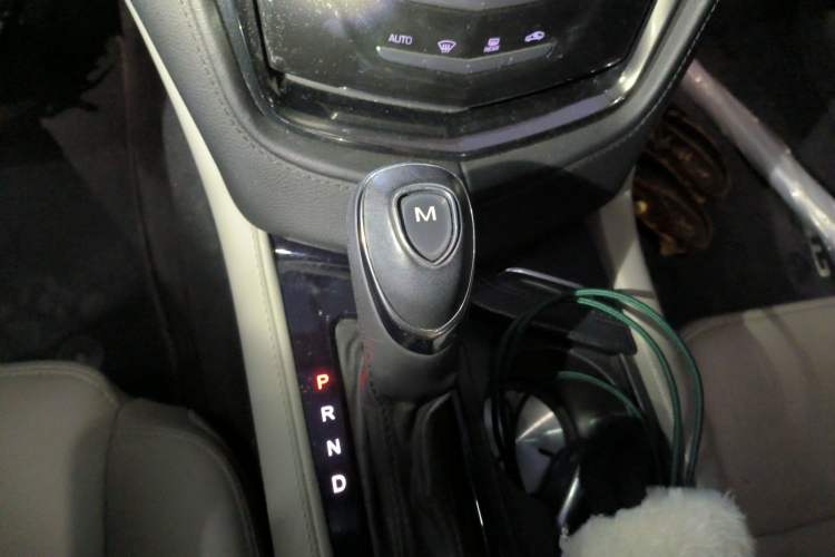 Used Cadillac CTS 2014 28T Elite Edition Gear Lever